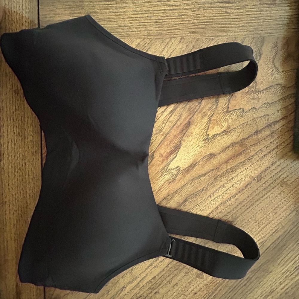 Lululemon Black Sports Bra